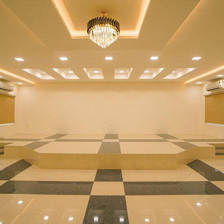 Tpc Camphor Hotell Tiruchirappalli Exteriör bild