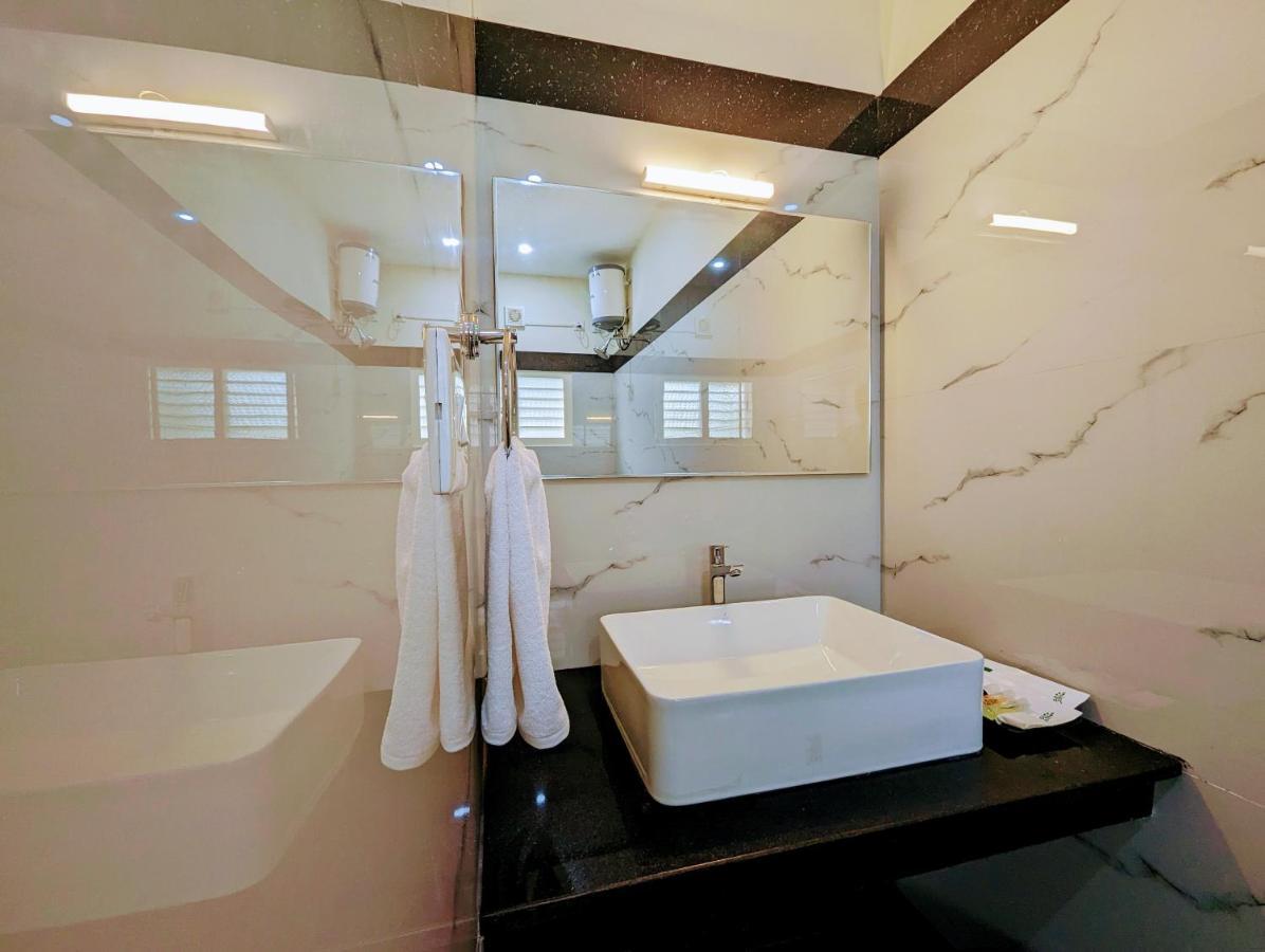 Tpc Camphor Hotell Tiruchirappalli Exteriör bild
