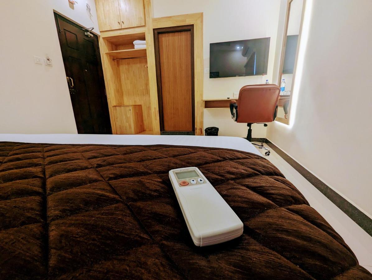 Tpc Camphor Hotell Tiruchirappalli Exteriör bild
